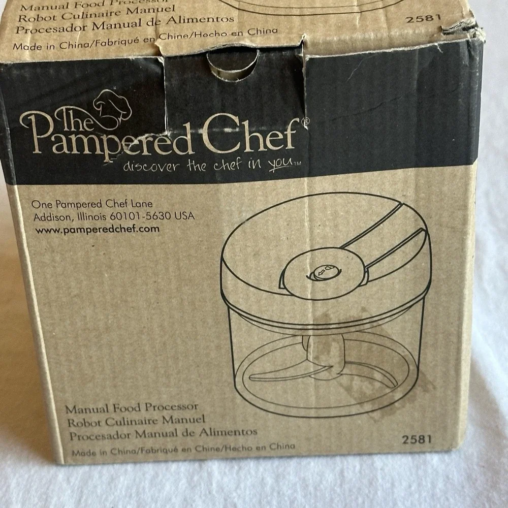 Pampered Chef Manual Food Processor #2581 In Original Box‎